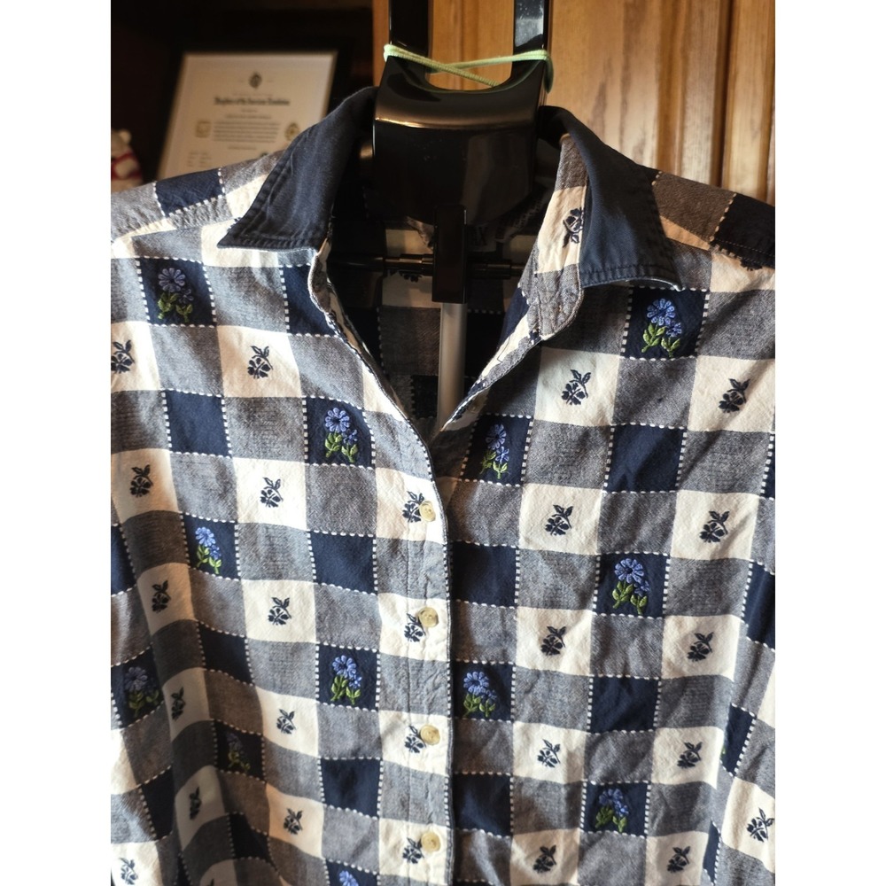 Casey & Max Womens  Long Sleeve Tie In Back. Wetern Rodeo Size L